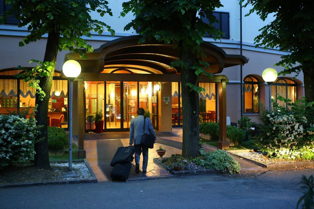 Hotel Le Ville Modena Eksteriør bilde