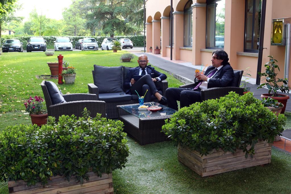 Hotel Le Ville Modena Eksteriør bilde
