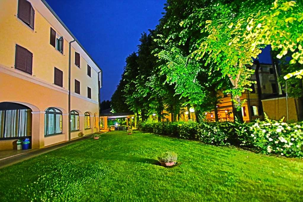 Hotel Le Ville Modena Fasiliteter bilde